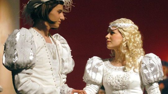 Internetowy Kopciuszek w Teatrze Muzycznym