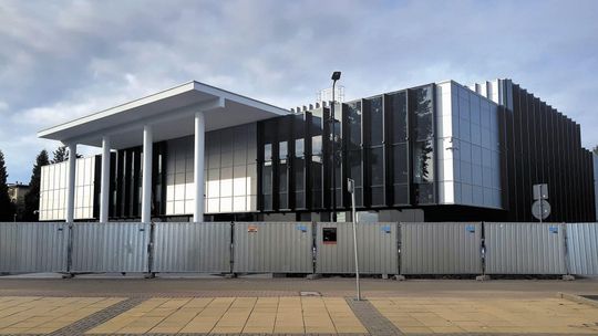 Inwentaryzacja, delegacja, a dopiero potem ludzie. Dom Chemika w Puławach jeszcze niedostępny