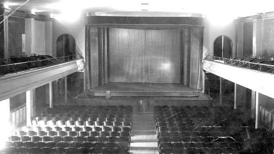 Italja, Palace, Colosseum i inne przedwojenne kina w Lublinie. Kulisy srebrnych ekranów