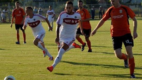 IV liga: Stal Kraśnik, Kryształ i Kłos nadal z kompletem