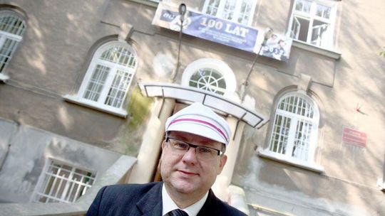 IV LO w Lublinie świętuje 100-lecie. \"Arciszanki znane były z urody\"