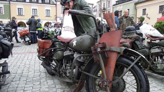 IV Nocny Rajd Motocykli Zabytkowych \"Kresy 2011\" (wideo)