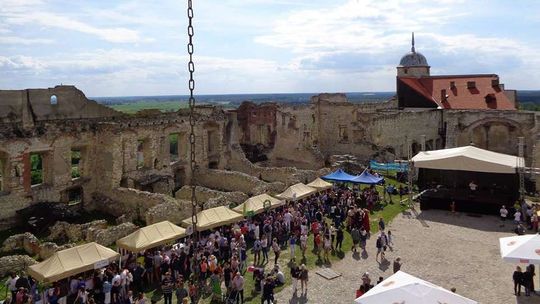 IX Święto Wina w Janowcu. Program imprezy