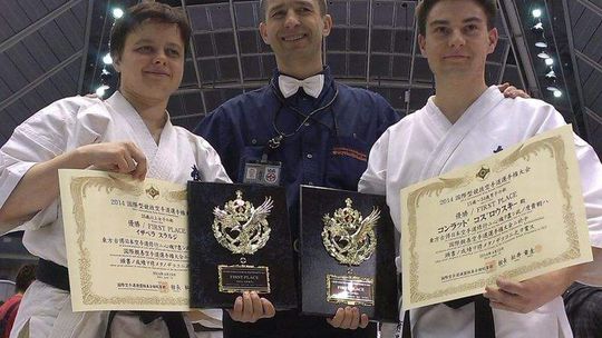 Izabela Sularz i Konrad Kozłowski zdobyli złote medale podczas mistrzostw świata w konkurencji kata