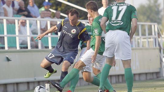 Izolator Boguchwała - Podlasie 2:0, wysoka porażka Stali Kraśnik w Sanoku