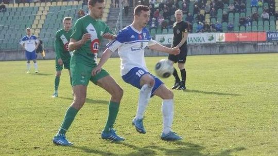 Izolator - Tomasovia 1:1. Brakuje doświadczenia