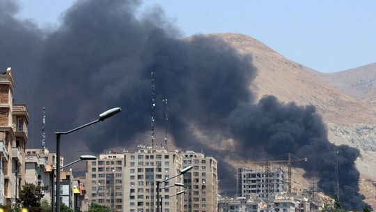 Izrael kontra Iran: Ataki i wezwania do ewakuacji