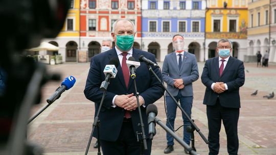 Jacek Sasin nawet nie był w Hrubieszowie. Ale starostwo się zamknęło w obawie przed koronawirusem