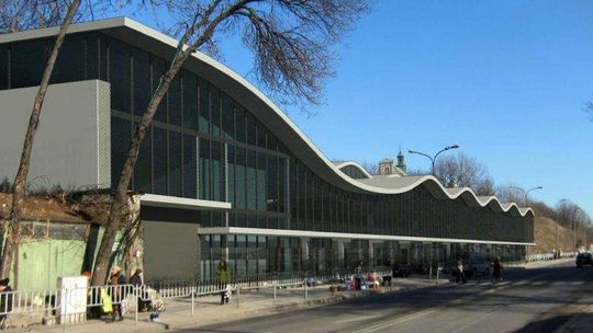 Jak będzie wyglądać Podzamcze? Dwie zatoczki zamiast dworca, parking pod halą