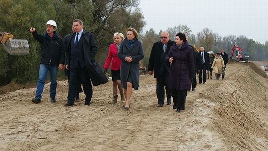 Jak chronimy się przed powodzią? Umocnili 31 km wałów