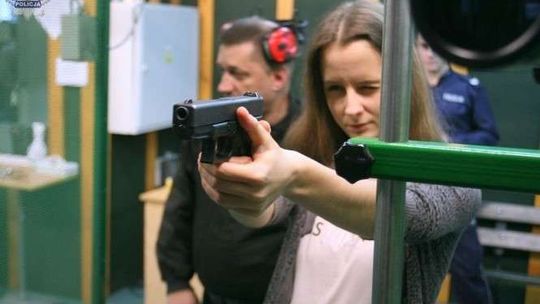 Jak dobrze strzelać na strzelnicy? Zawody lubelskich dziennikarzy