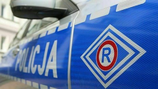 Jak drastycznie pogorszyć swoją sytuację w krótkim czasie? Okłamać policjantów i wpaść w furię