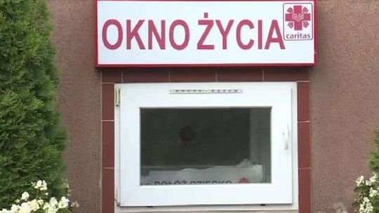 Jak działają okna życia? "Może inaczej potoczyłaby się historia dziecka znalezionego w rzece"