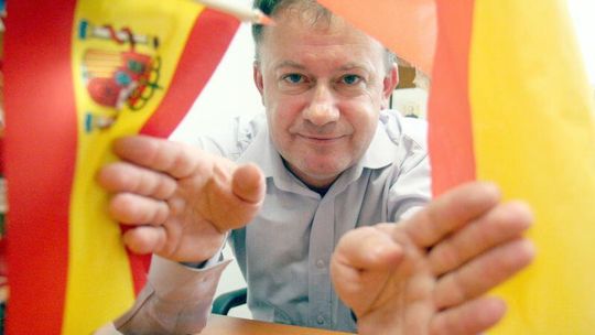 Jak działali XVIII-wieczni szpiedzy? Wąsy, peruki, kobiece stroje