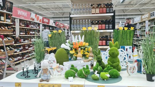 Jak dziś czynne są sklepy? Lidl, Biedronka, Dino, Stokrotka