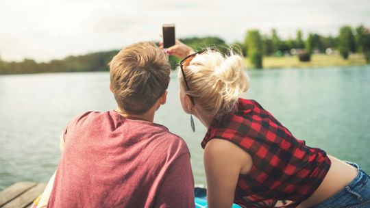 Jak korzystać z roamingu bezpiecznie?