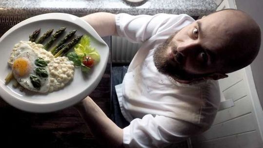 Jak kupować i gotować szparagi. Przepisy na szparagi