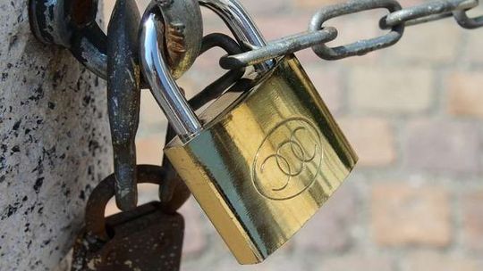 Jak przetrwać "martwy sezon"? Kilkaset firm zawiesiło działalność na wakacje w woj. lubelskim