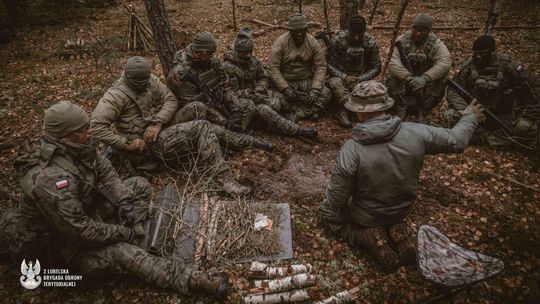 Jak przeżyć w lubelskim lesie i nie dać się złapać?