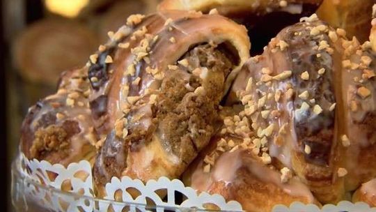 Jak się robi rogale świętomarcińskie? Przepis na rogal marciński