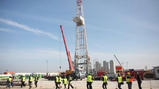 Jak skorzystać na łupkach? Miejsc pracy nie przybędzie