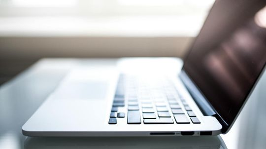 Jak sprawdzić pamięć RAM w komputerze?