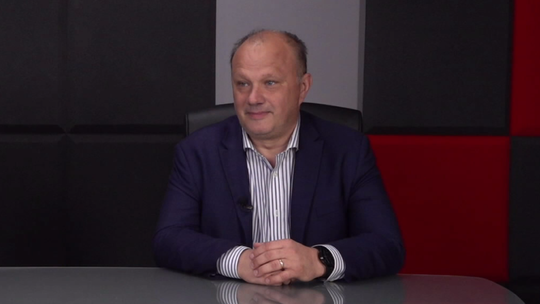 Jak szkolić przyszłych kierowców, żeby było bezpiecznie? - rozmowa ze specjalistą