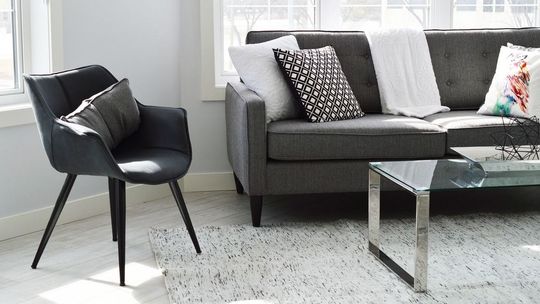 Jak wybrać meble do nowoczesnego salonu?