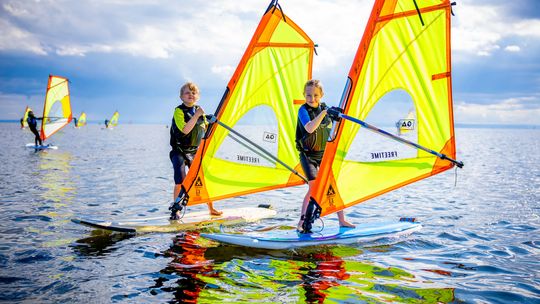 Obóz dla dzieci i młodzieży organizowane nad morzem przez HumanSport