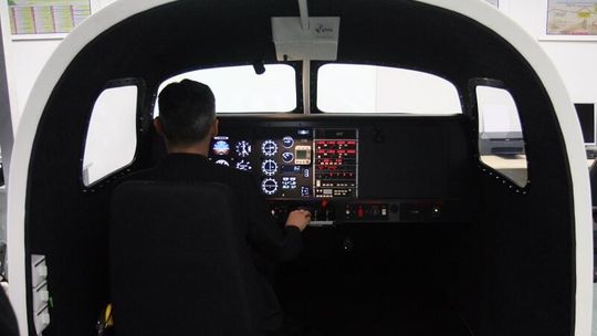 Jak zostać pilotem. \"Szkoła Orląt\" ogłasza zasady naboru 2013