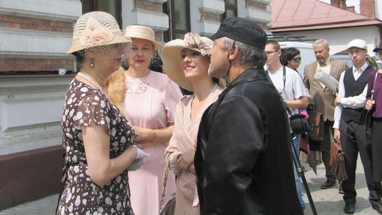 Jak żyło się w Chełmie w latach 30-tych XX wieku? Filmowcy na osiedlu Dyrekcja