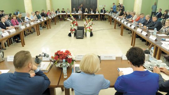 Jaka ma być szkoła? Wylosowali osoby, które mogły przemawiać podczas "okrągłego stołu" w Lublinie