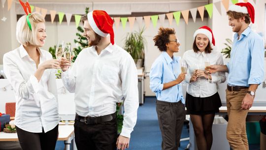 Jaki prezent przygotować dla pracowników na wigilię?