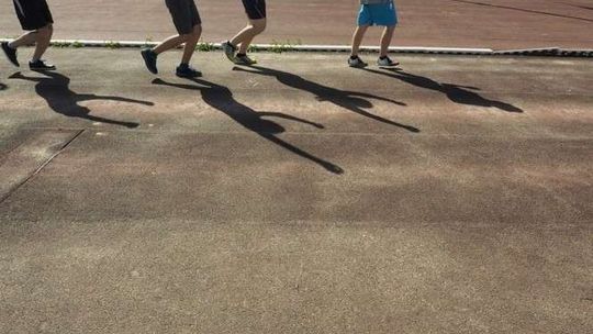 Jaki strój na lekcję wf? Oburzony mieszkaniec napisał aż do ministerstwa