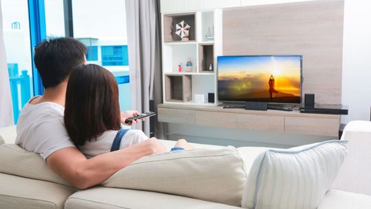 Jaki telewizor wybrać? LCD, LED czy OLED?