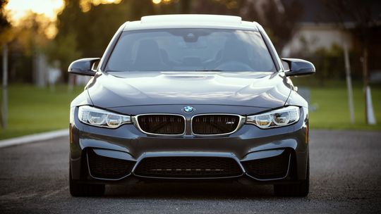 Jakie dokumenty są potrzebne do kupna OC dla auta