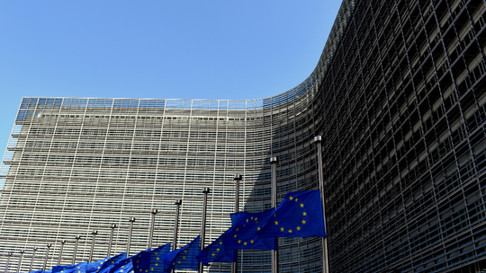 Jakie programy unijne dla firm będą dostępne w 2026 roku? Przewodnik po aktualnych możliwościach wsparcia