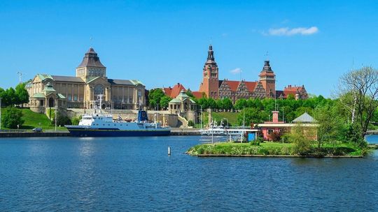 Jakie są atrakcje dla dorosłych w Szczecinie? 7 miejsc, które warto zobaczyć!