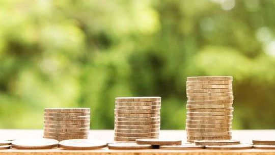 Jakie zalety mają pożyczki przez Internet?