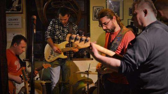 Jam Session w Pubie Kandeja