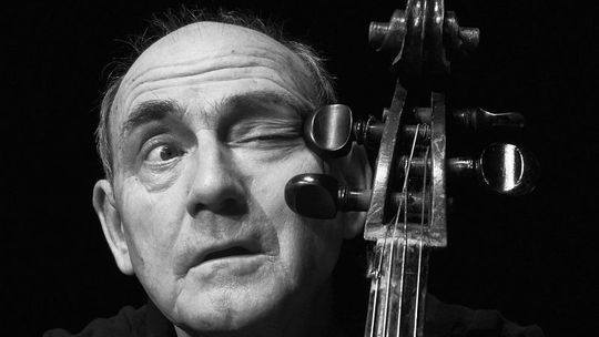 Jan Peszek o sferze duchowej i jękach górniczych zdechłych