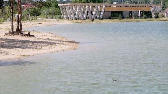 Janów Lubelski: Kąpieliska nad zalewem zamknięte. Przez wysypkę