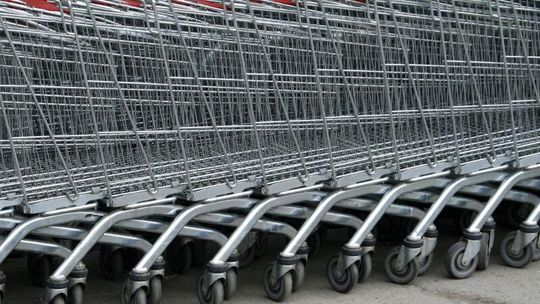 Janów Lubelski: Kupcy nie chcą supermarketów