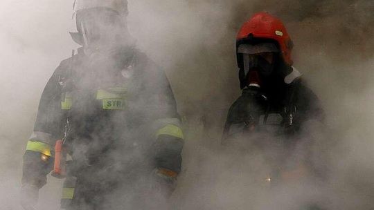 Janów Lubelski: Podgrzewał obiad i zasnął. Trafił do szpitala