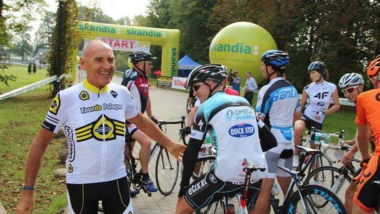 Janów Podlaski. Czesław Lang jeździ tu na rowerze i kupuje konie