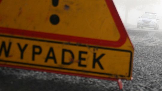 Janówek: Opel zderzył się z ciężarówką, utrudnienia na trasie Lublin - Piaski