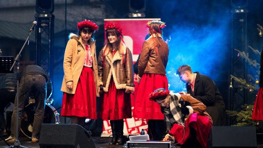 Jarmark Bożonarodzeniowy w Lublinie otwarty. Potrwa do niedzieli Jarmark Bożonarodzeniowy w Lublinie otwarty. Potrwa do niedzieli