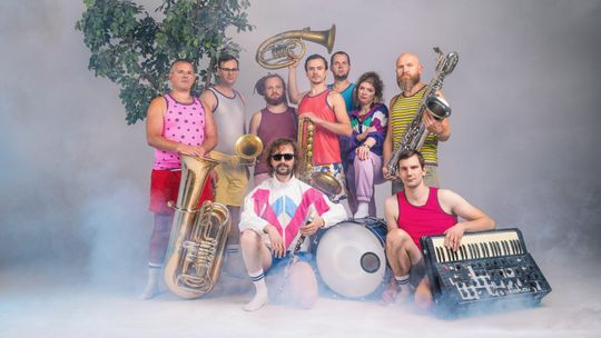 Jarmarkowe podwórko i re:tradycja