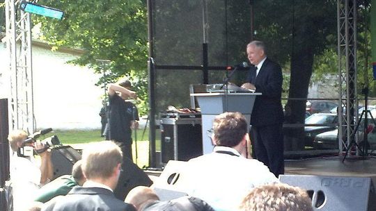 Jarosław Kaczyński na święcie ludowym w Rybczewicach