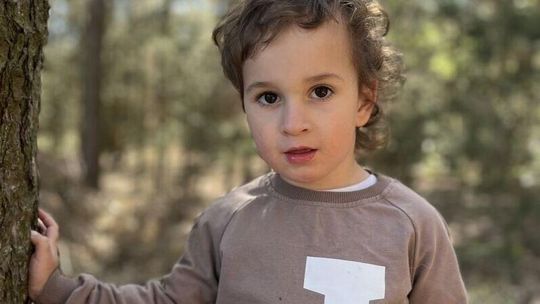 Jaś chce bawić się jak inne dzieci. Ale musi wyzdrowieć